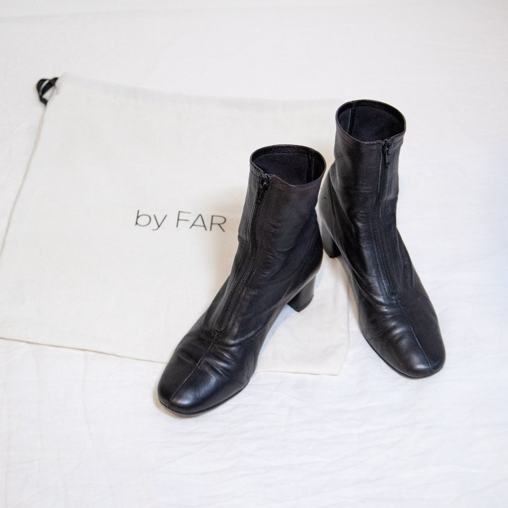 By Far SOFIA BLACK LEATHER